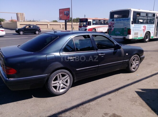 Mercedes E 280 1997, 326,000 km - 2.8 л - Bakı