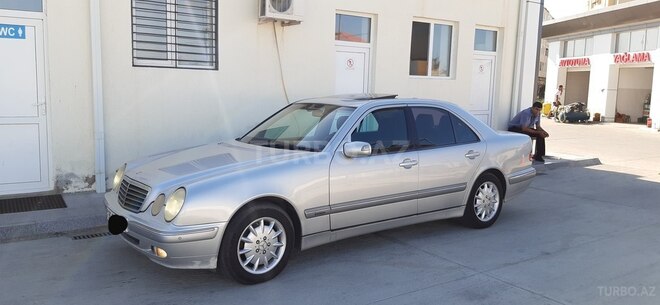 Mercedes E 320 2000, 355,000 km - 3.2 l - Bakı