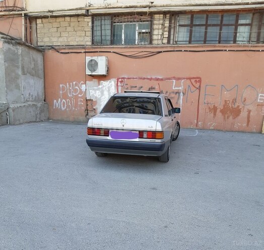 Mercedes 190 1990, 358,652 km - 1.8 l - Bakı