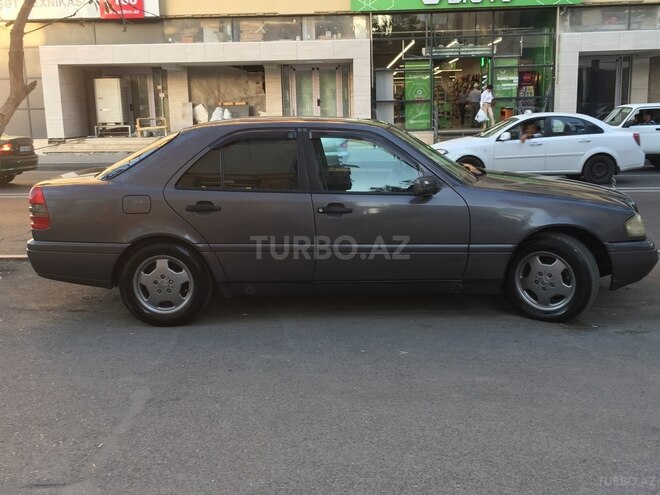 Mercedes C 180 1994, 415,000 km - 1.8 l - Bakı