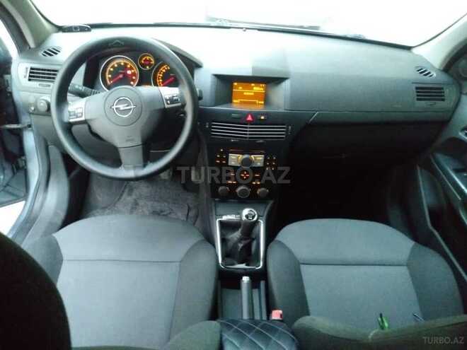 Opel Astra 2006, 210,000 km - 1.6 л - Bakı
