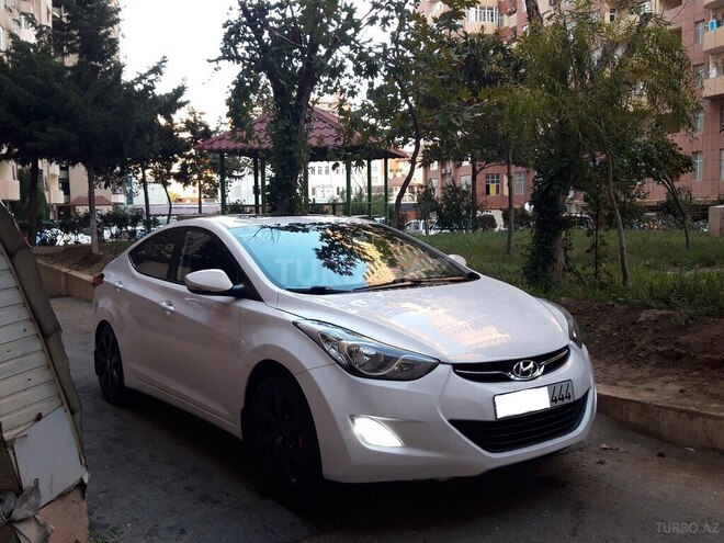 Hyundai Elantra 2013, 123,400 km - 1.8 l - Bakı