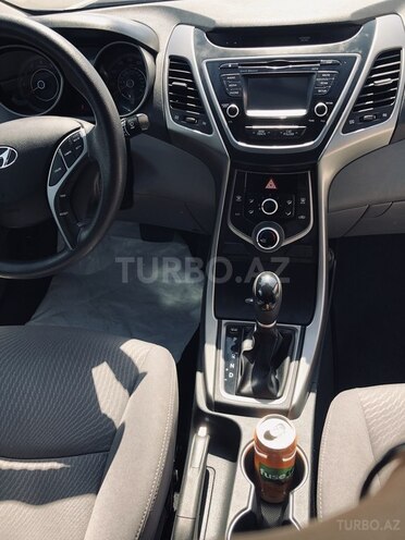 Hyundai Elantra 2015, 61,000 km - 1.8 l - Bakı