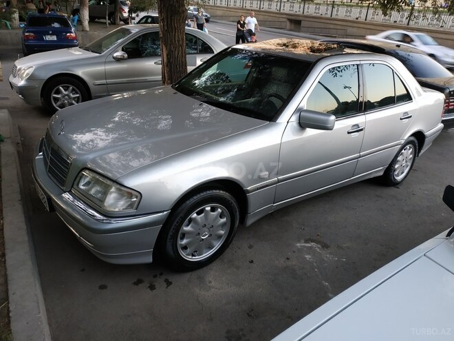 Mercedes C 200 1999, 250,000 km - 2.0 l - Bakı