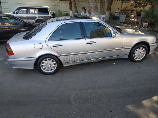Mercedes C 200 1999, 250,000 km - 2.0 l - Bakı