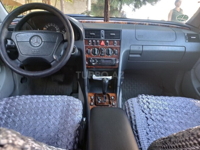 Mercedes C 200 1999, 250,000 km - 2.0 l - Bakı