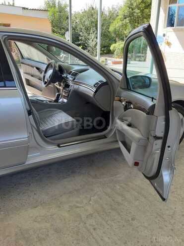 Mercedes E 320 2003, 380,000 km - 3.2 л - Füzuli