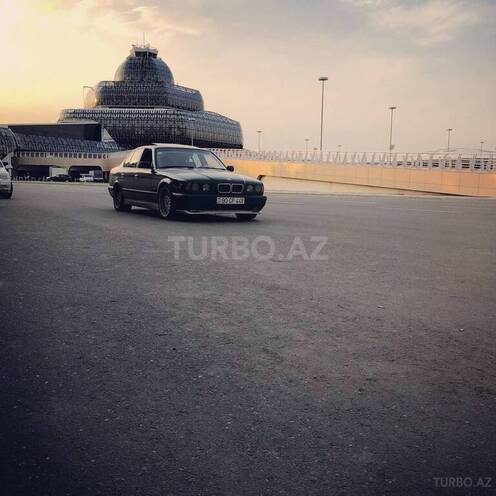 BMW 528 1995, 380,000 km - 2.8 l - Bakı