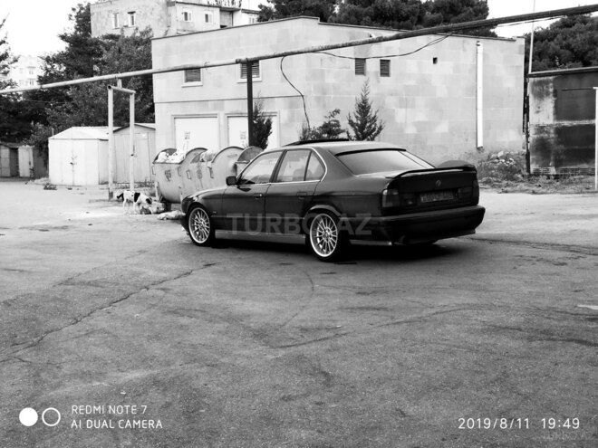 BMW 528 1995, 380,000 km - 2.8 l - Bakı