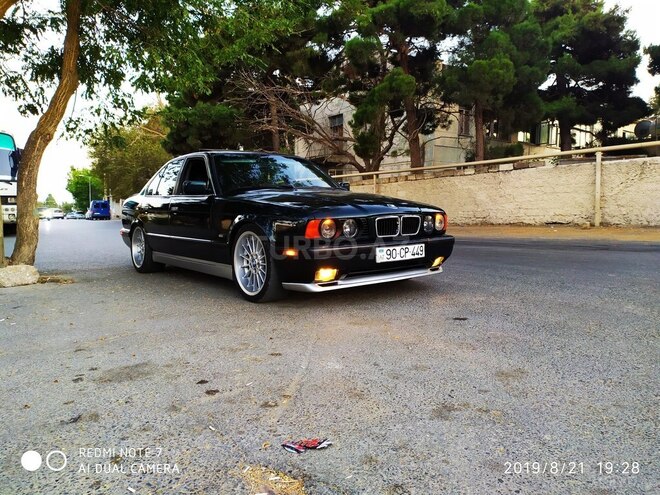 BMW 528 1995, 380,000 km - 2.8 l - Bakı
