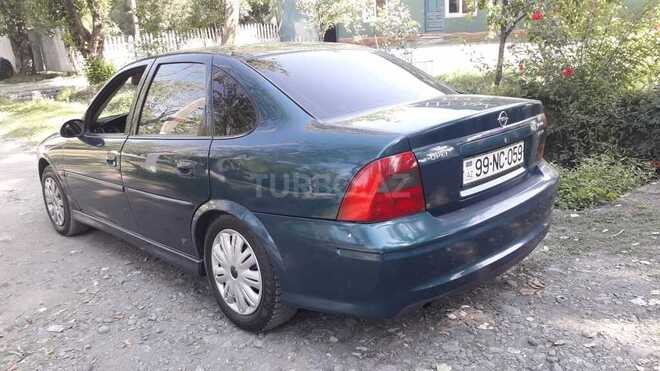 Opel Vectra 2000, 204,000 km - 1.6 l - Zaqatala