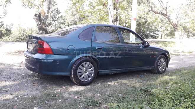 Opel Vectra 2000, 204,000 km - 1.6 l - Zaqatala