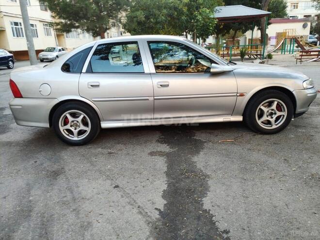 Opel Vectra 2000, 234,000 km - 1.6 l - Bakı