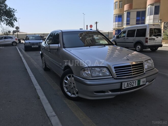 Mercedes C 220 1998, 397,000 km - 2.2 л - Bakı