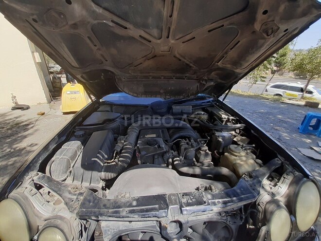 Mercedes E 220 1996, 490,000 km - 2.2 l - Bakı