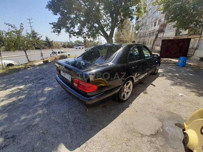 Mercedes E 220 1996, 490,000 km - 2.2 l - Bakı