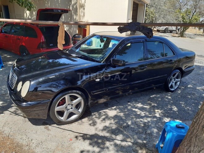 Mercedes E 220 1996, 490,000 km - 2.2 l - Bakı