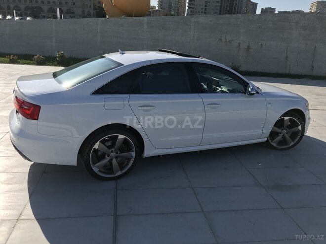 Audi A6 2014, 81,000 km - 3.0 л - Bakı