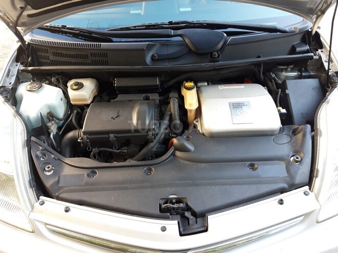 Toyota Prius 2008, 180,530 km - 1.5 л - Bakı