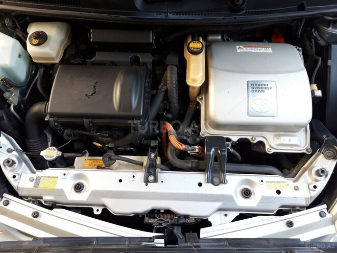 Toyota Prius 2008, 180,530 km - 1.5 л - Bakı