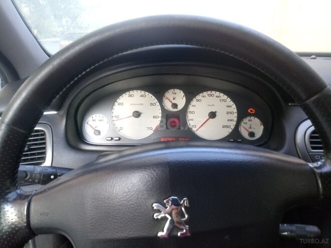 Peugeot 607 2004, 162,000 km - 3.0 l - Bakı