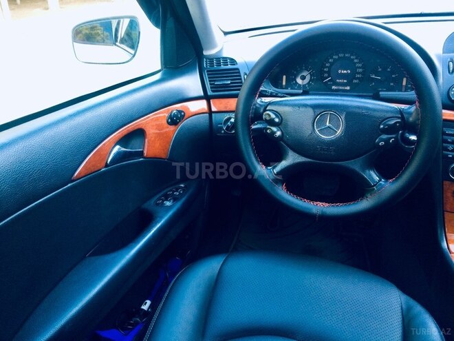 Mercedes E 220 2006, 399,000 km - 2.2 л - Bakı