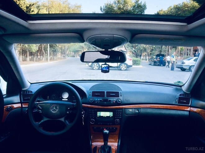 Mercedes E 220 2006, 399,000 km - 2.2 л - Bakı