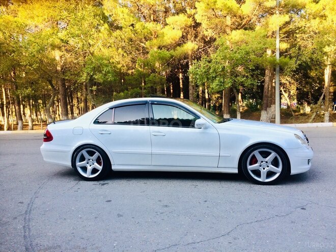 Mercedes E 220 2006, 399,000 km - 2.2 л - Bakı