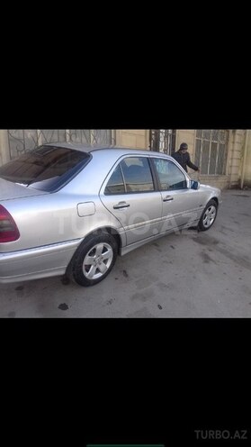 Mercedes C 230 1999, 240,000 km - 2.3 l - Bakı
