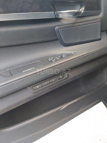 BMW 750 2009, 119,900 km - 4.4 l - Bakı