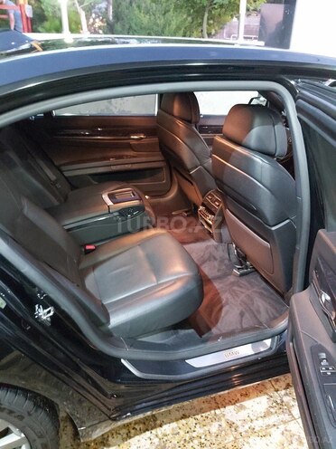 BMW 750 2009, 119,900 km - 4.4 l - Bakı