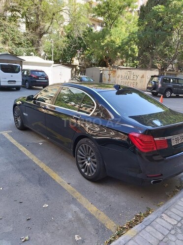 BMW 750 2009, 119,900 km - 4.4 l - Bakı