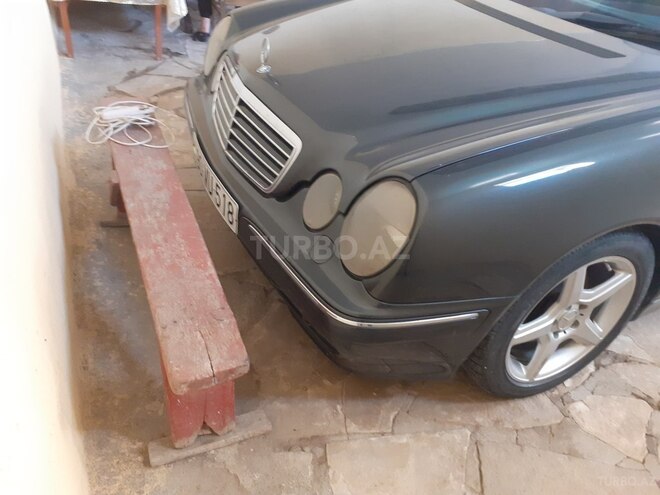 Mercedes E 320 1999, 5,500 km - 0.3 l - Ağstafa