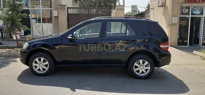 Mercedes ML 350 2007, 212,000 km - 3.5 l - Qazax
