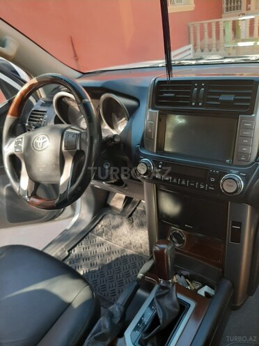 Toyota Prado 2010, 180,000 km - 2.7 l - Bakı