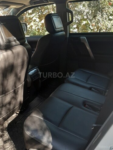 Toyota Prado 2010, 180,000 km - 2.7 l - Bakı