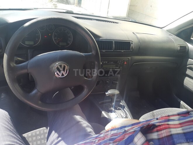 Volkswagen Passat 2001, 320,000 km - 1.8 l - Bakı
