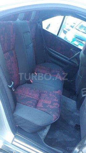 Mercedes E 240 1999, 231,200 km - 2.4 l - Bakı