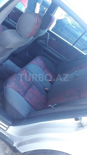 Mercedes E 240 1999, 231,200 km - 2.4 l - Bakı