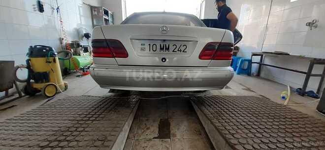 Mercedes E 320 2001, 2,040,002 km - 3.2 l - Bakı