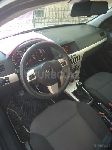 Opel Astra 2008, 156,000 km - 1.4 l - Bakı