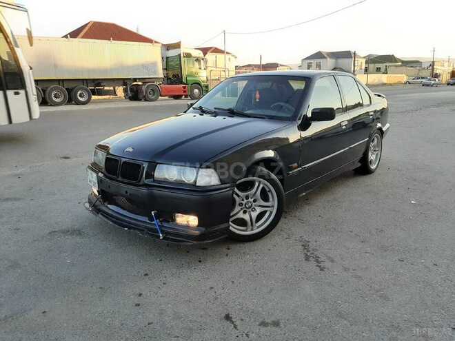 BMW 320 1995, 289,000 km - 3.2 l - Bakı