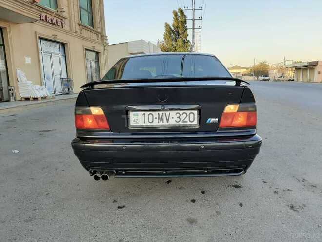 BMW 320 1995, 289,000 km - 3.2 l - Bakı