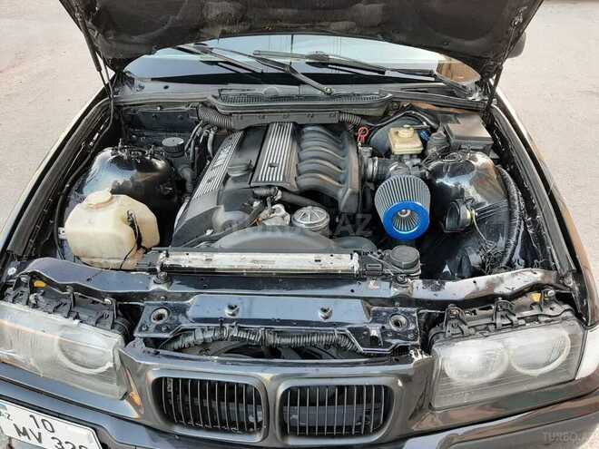 BMW 320 1995, 289,000 km - 3.2 l - Bakı