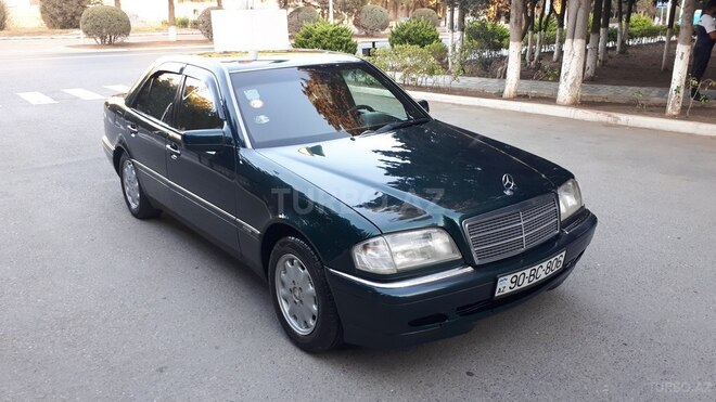 Mercedes C 180 1995, 266,000 km - 1.8 l - Sumqayıt