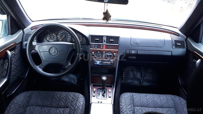 Mercedes C 180 1995, 266,000 km - 1.8 l - Sumqayıt