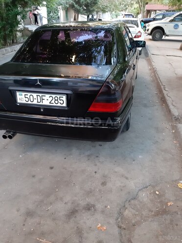 Mercedes C 220 1996, 300,200 km - 2.2 л - Bakı