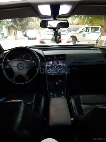 Mercedes C 220 1996, 300,200 km - 2.2 л - Bakı