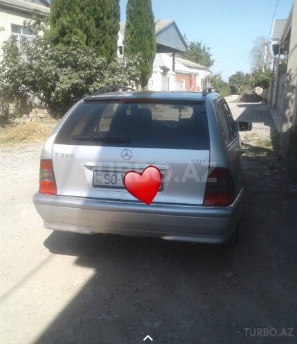 Mercedes C 220 1999, 380,000 km - 2.2 l - Bakı