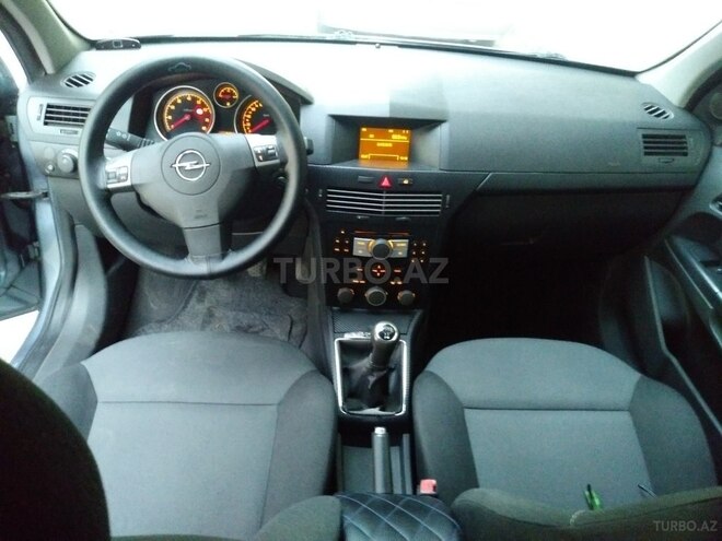 Opel Astra 2006, 225,000 km - 1.6 l - Bakı
